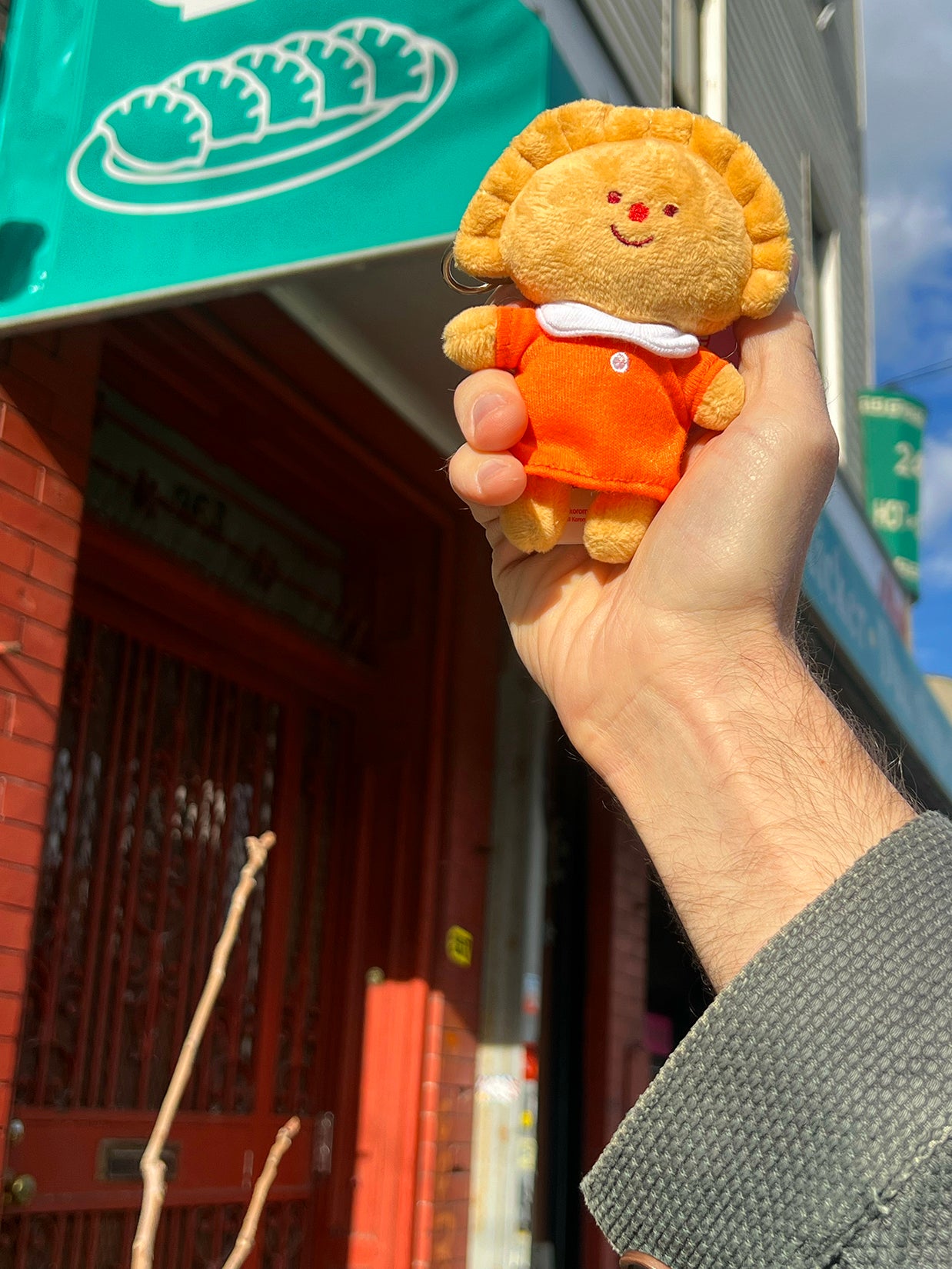 "Empanada" Keychain plush. Design by Natalí Koromoto Martínez.