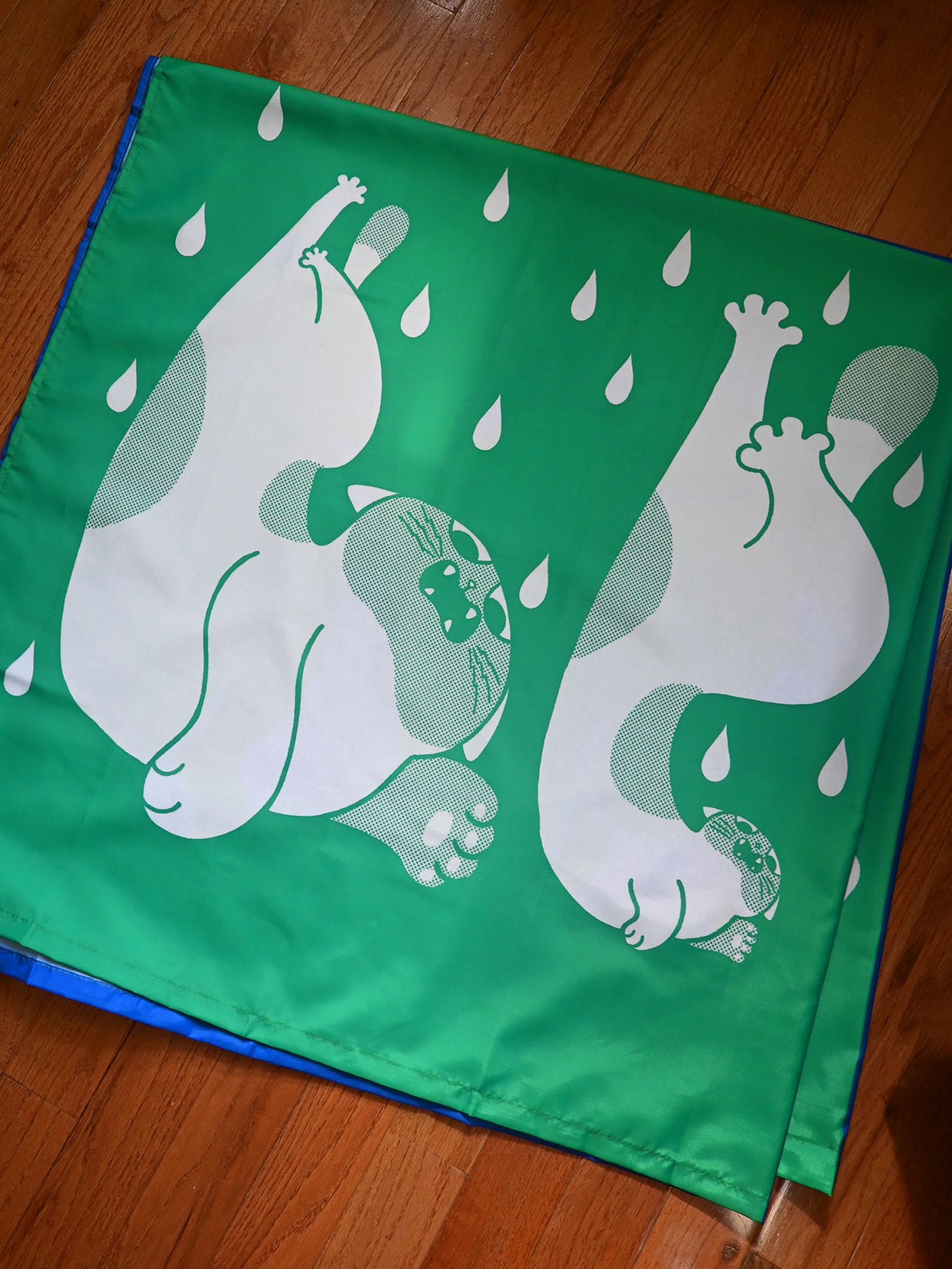 Part of the "Dry Cats" bath collection by illustrator Natali Koromoto. "Dry Cats" shower curtain.