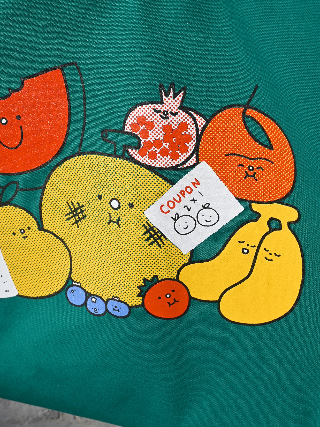 "Picnic" tote bag - Design by Natali Koromoto
