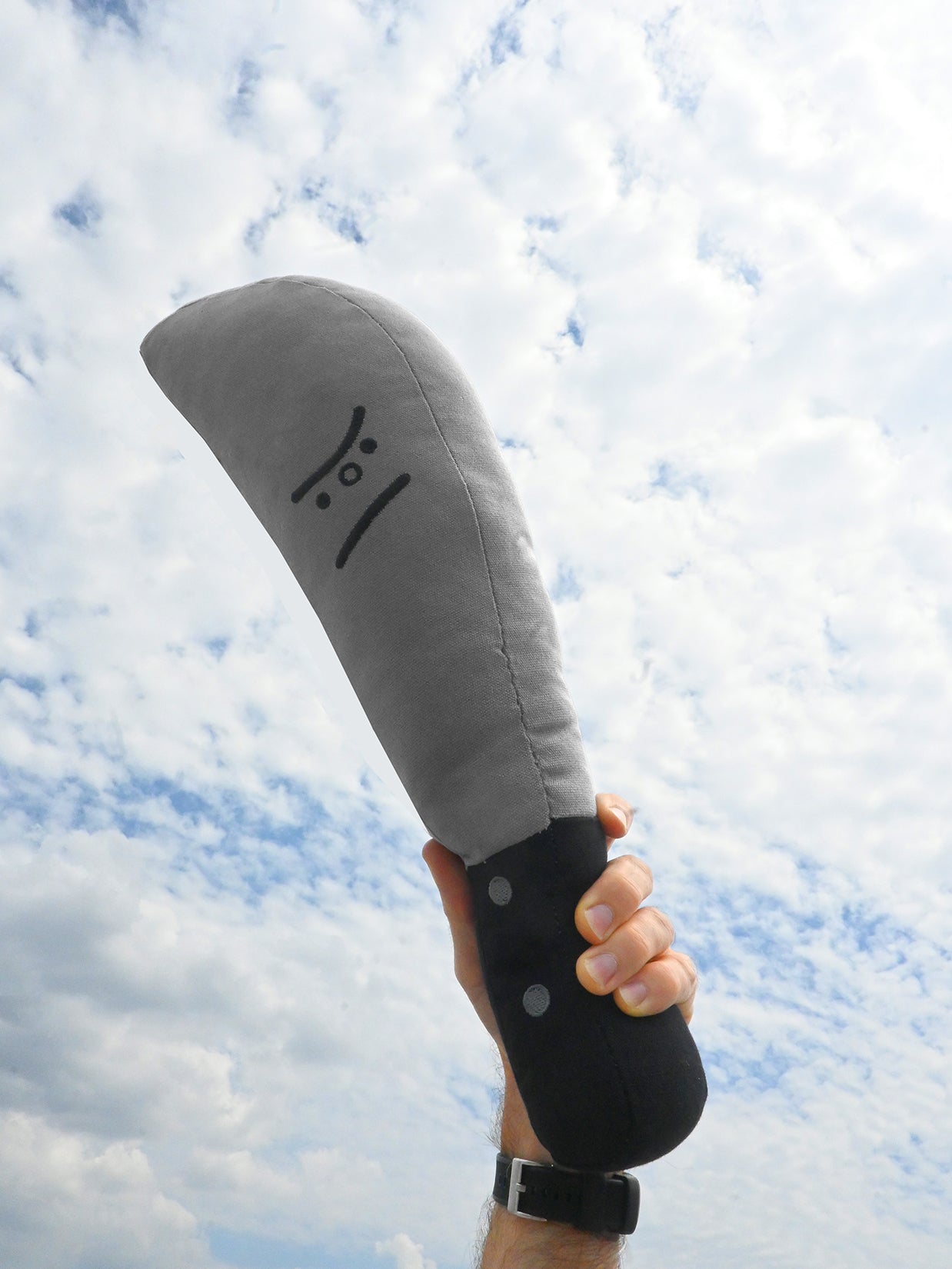 "MACHETE" Throw pilllow. Design by Natali Koromoto Martinez.