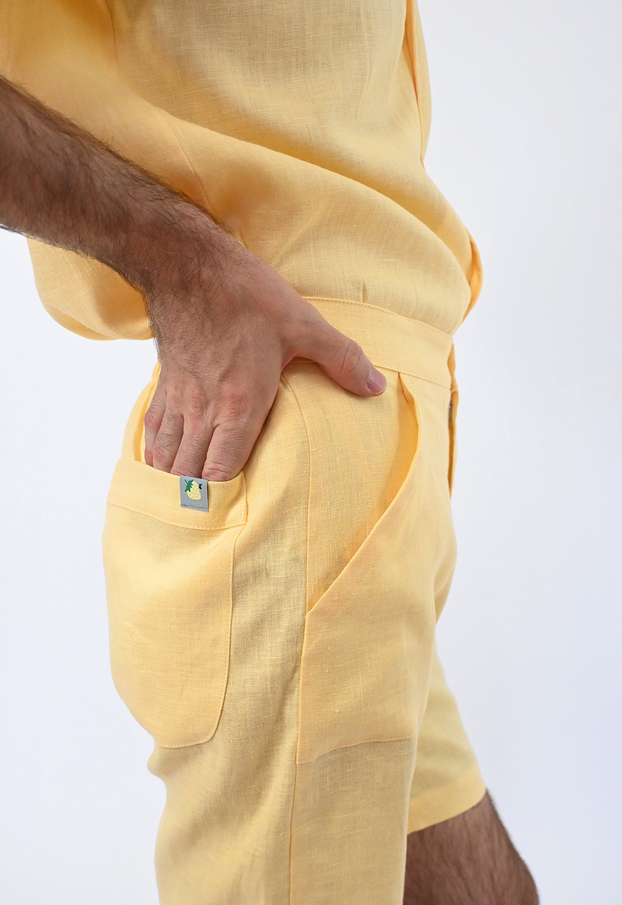 HO HOS HOLE IN THE WALL brand "Tutti-Frutti" Linen Shorts - Yellow Strawberry