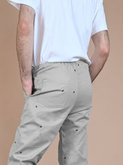 Natali Koromoto x Ho Hos Hole in The Wall brand "Ants on Your Pants" custom print design in Pearl Grey dye colorway 🦪🐜 Unisex regular fit lounge pull-on pant with elastic waist. USA-milled 100% organic cotton, dyed and printed with non-toxic, low-impact dyes and inks. Machine wash OK. Sizes 2XS-3XL. Made in NYC.