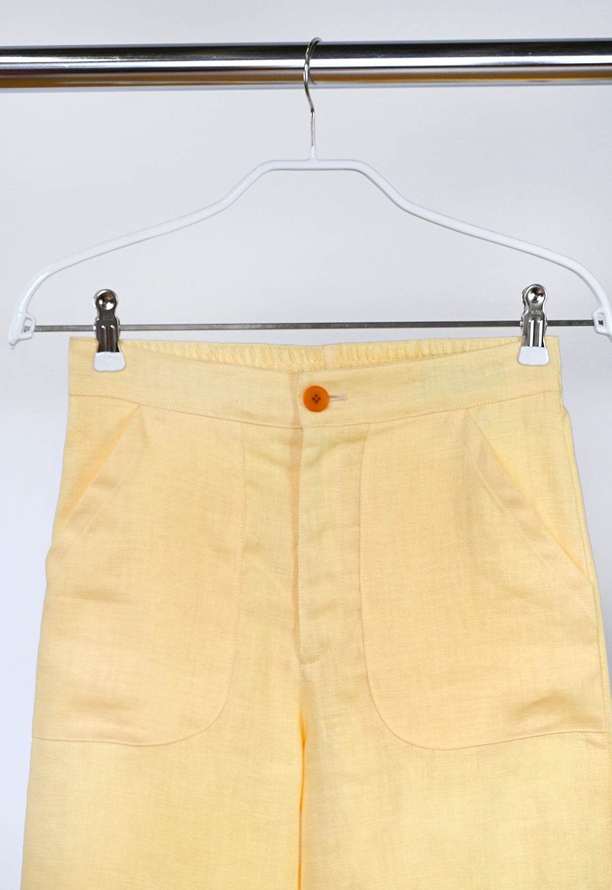 HO HOS HOLE IN THE WALL brand "Tutti-Frutti" Linen Shorts - Yellow Strawberry