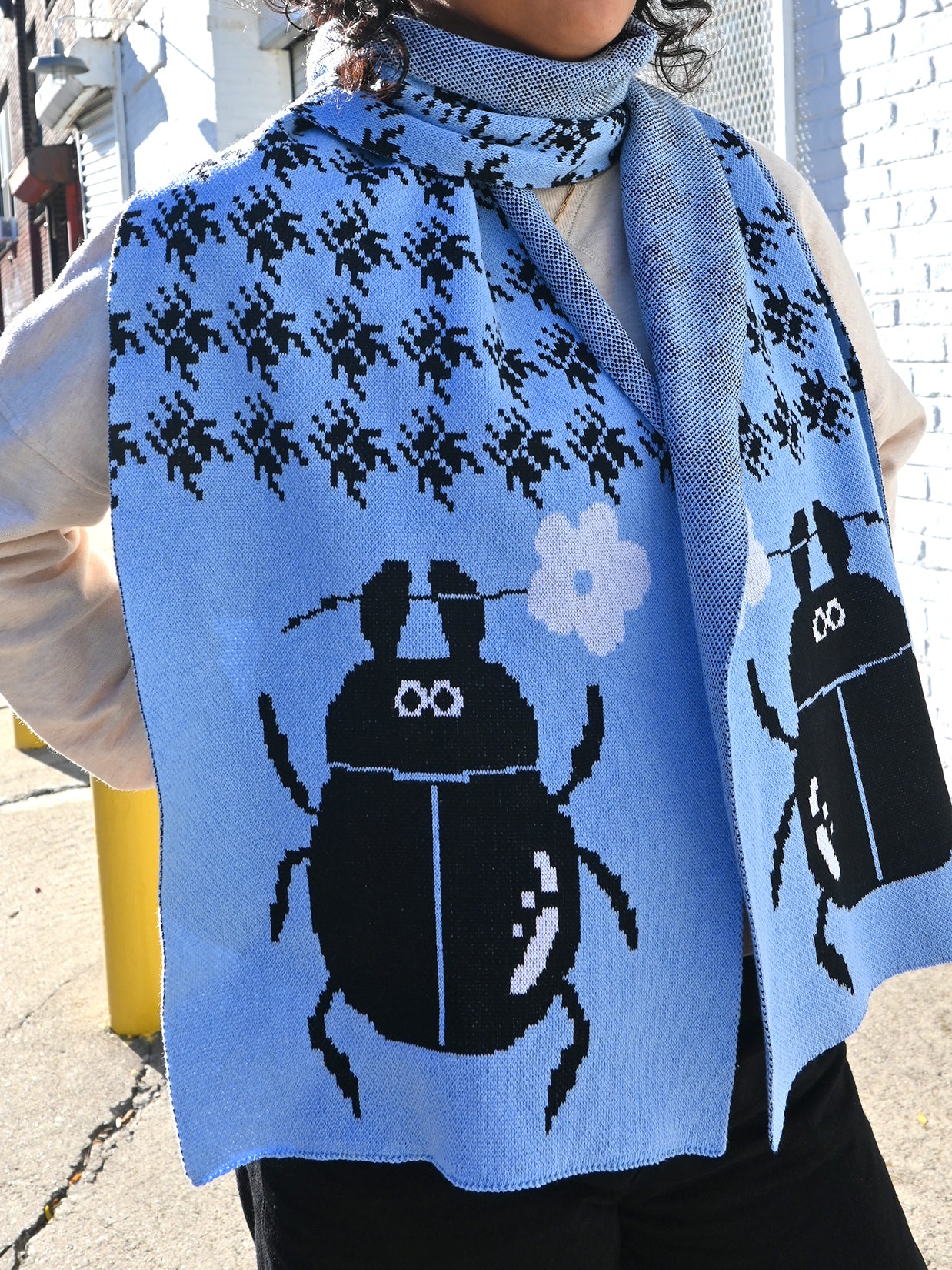 "Beetletooth" Jumbo scarf. Made on Long Island, New York, USA, with recycled cotton and polyester. Designed in NYC by Ho Hos Hole in The Wall. 78" x 12"