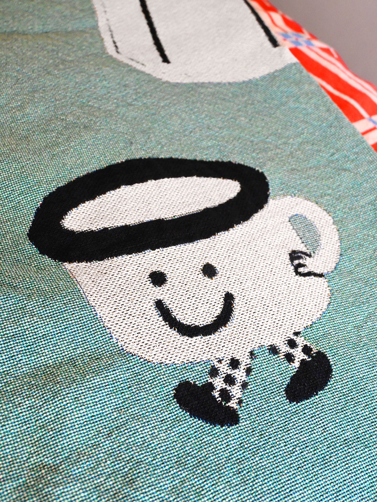 "Espresso Time!" Throw blanket. Design by Natali Koromoto Martinez