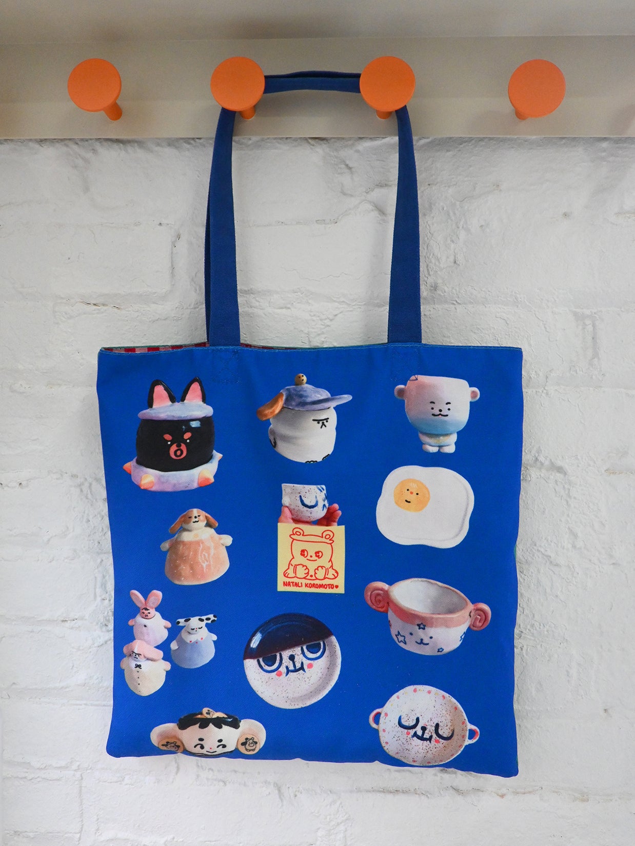 "Ceramic Party" tote bag. Design by Natali Koromoto.