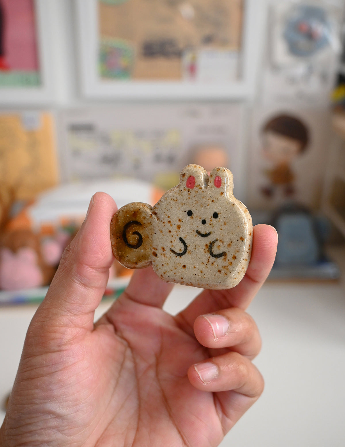 CHUNKY SQUIRREL Ceramic pin