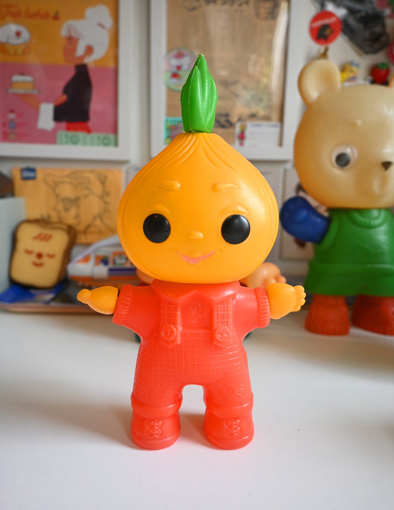 Cipollino Figure  (Vintage toy)