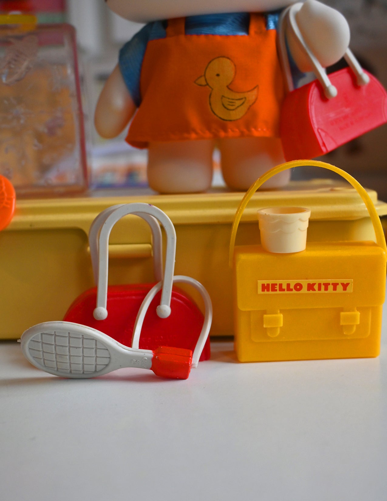 Vinyl Hello Kitty with case  (Vintage toy)