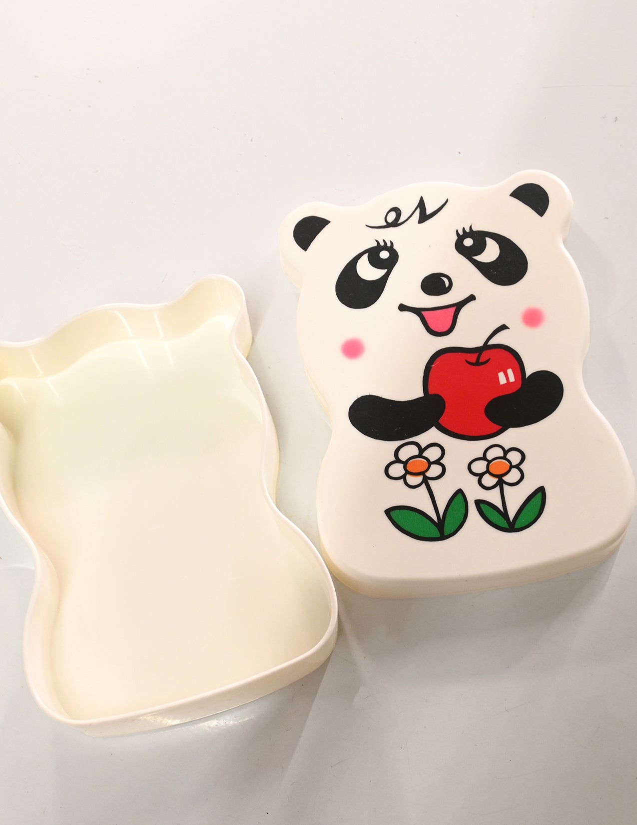 Panda bento box  (Vintage Find)
