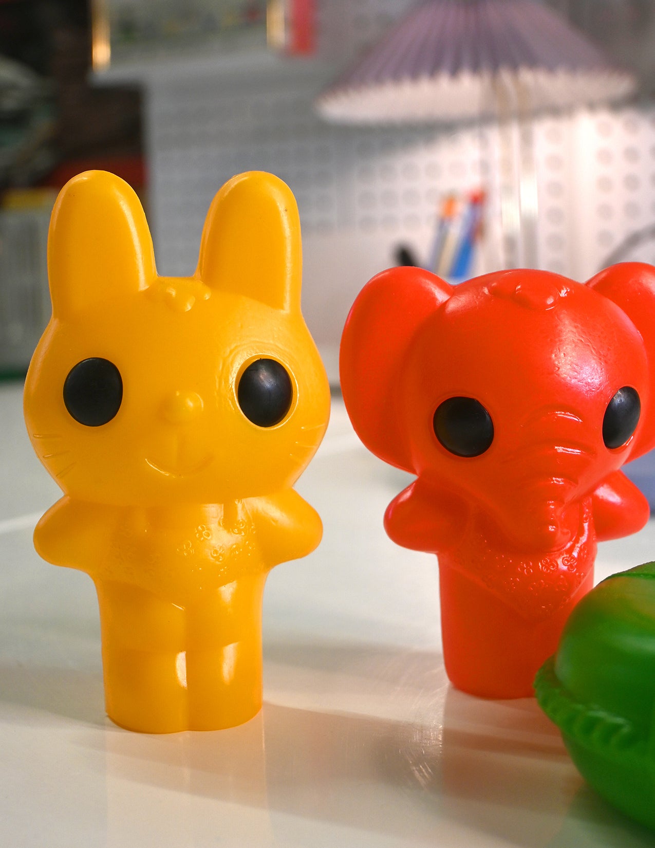 Bathing Elephant and Bunny (Vintage toys)