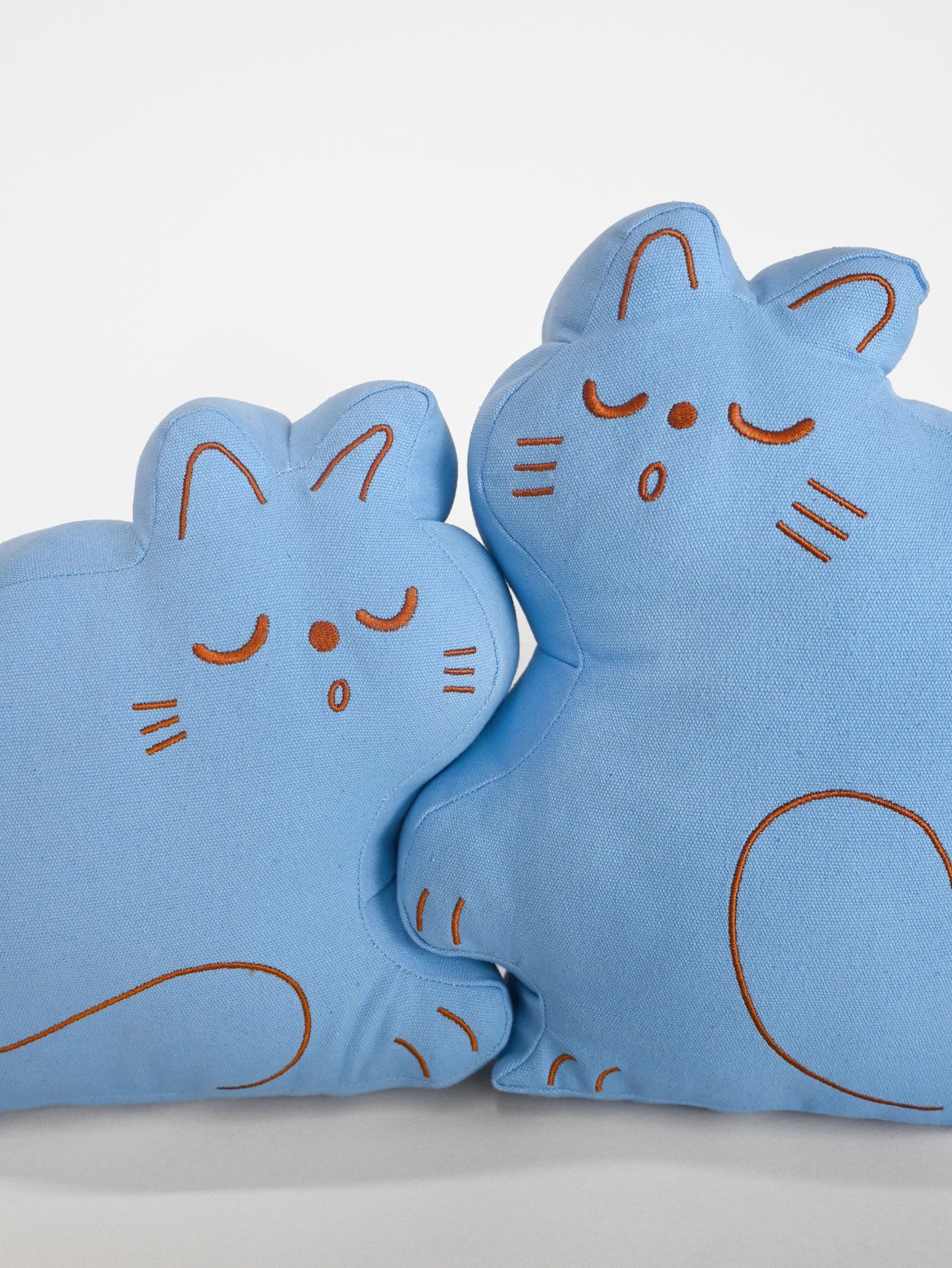 "Perfect Nap" CAT Throw Pillow Set. Natali Koromoto design NYC