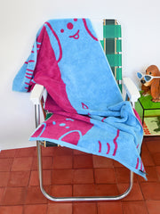 "WET DOGS" collection of terry cloth bath towels and bathmats. By illustrator/designer Natali Koromoto.