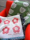 "Flower Friends Daisy" Throw blanket